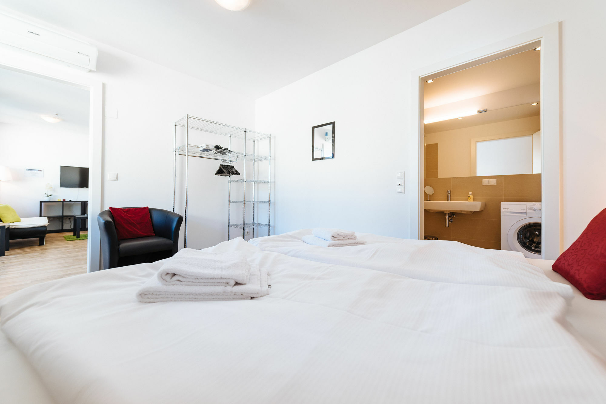 Vienna Mainstation - 10 Minutes To Citycenter - Apartments With Aircondition ภายนอก รูปภาพ